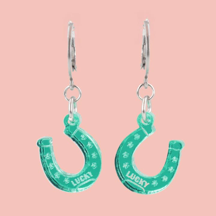 Nur mein Glück Huggie Creolen - Grün für den Großhandel von Sour Cherry