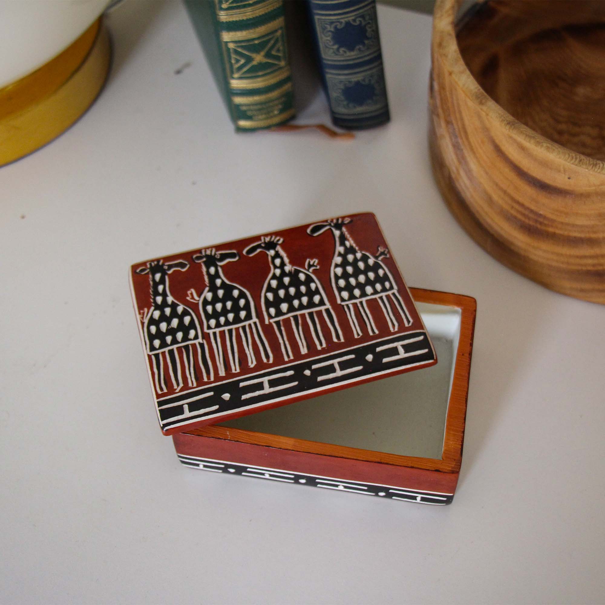 Global Crafts - Wholesale Decorative Box - Soapstone Carved Box, Brown Mudcloth Giraffes1
