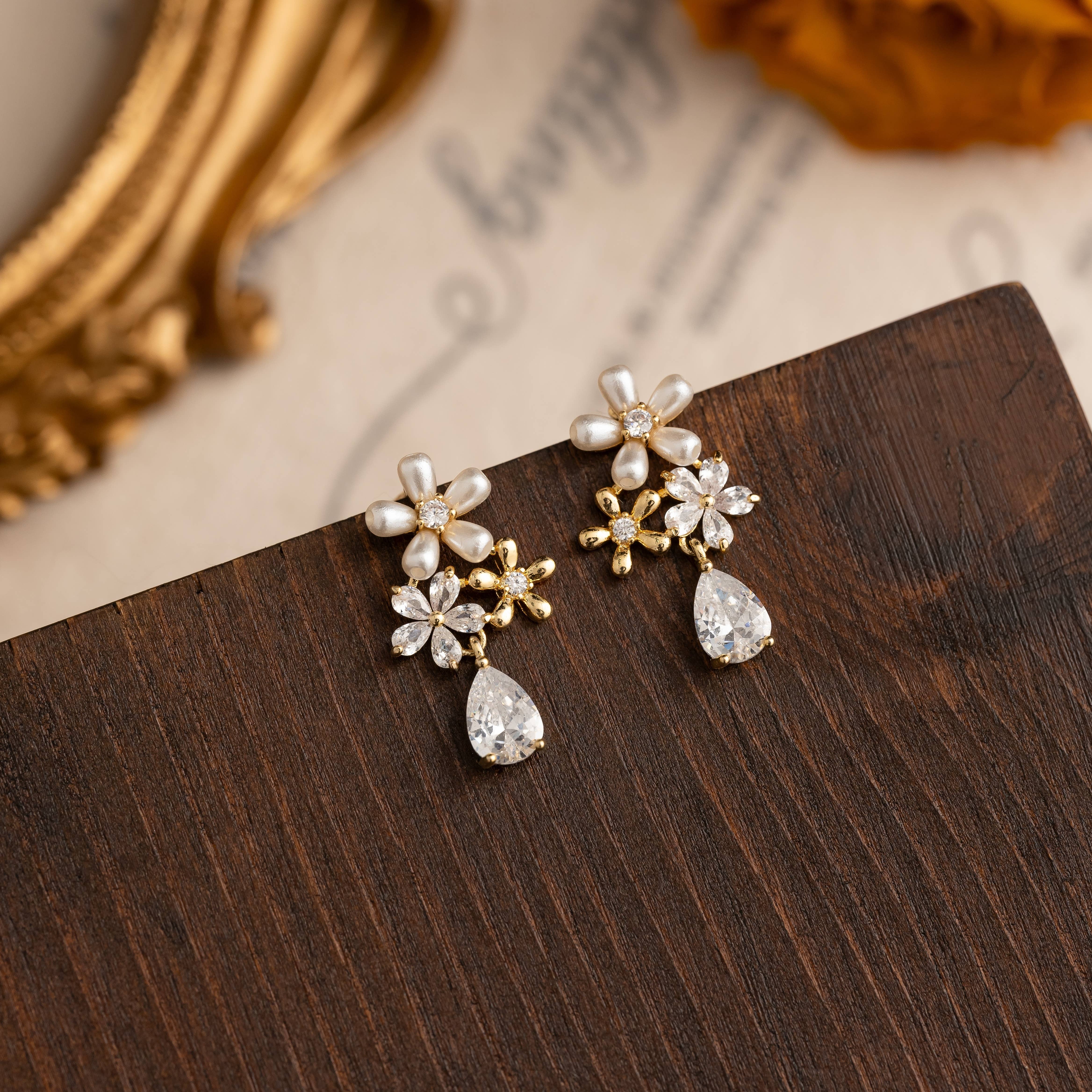 Drrtymagic - Wholesale Dangle Earrings - Freshwater Pearl Drop Earrings,Flower Pearl Dangle Earrings0