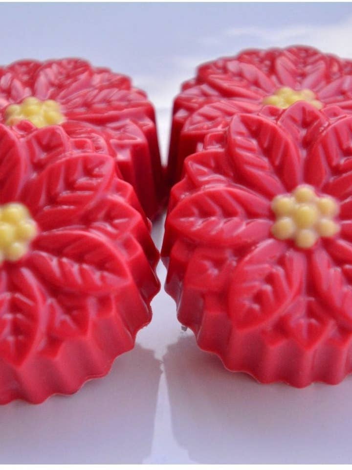 Poinsettia Chocolate Covered Oreos for wholesale by Chocolates Unlimited by Denise