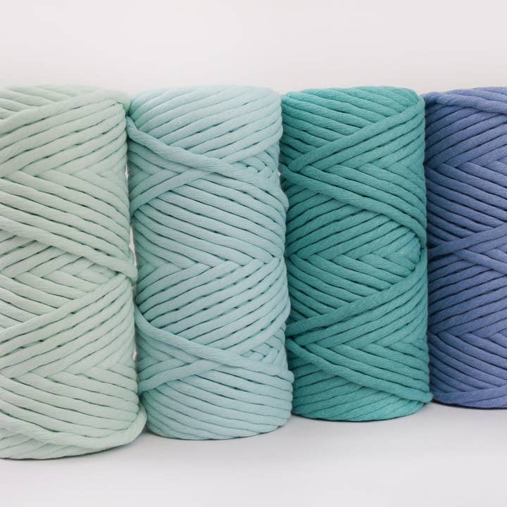 Ganxxet, Inc. – Großhandel Garn – Jumbo Baumwollkordel 8 mm - 1-fädig, kastanienfarbend - Zero Waste1