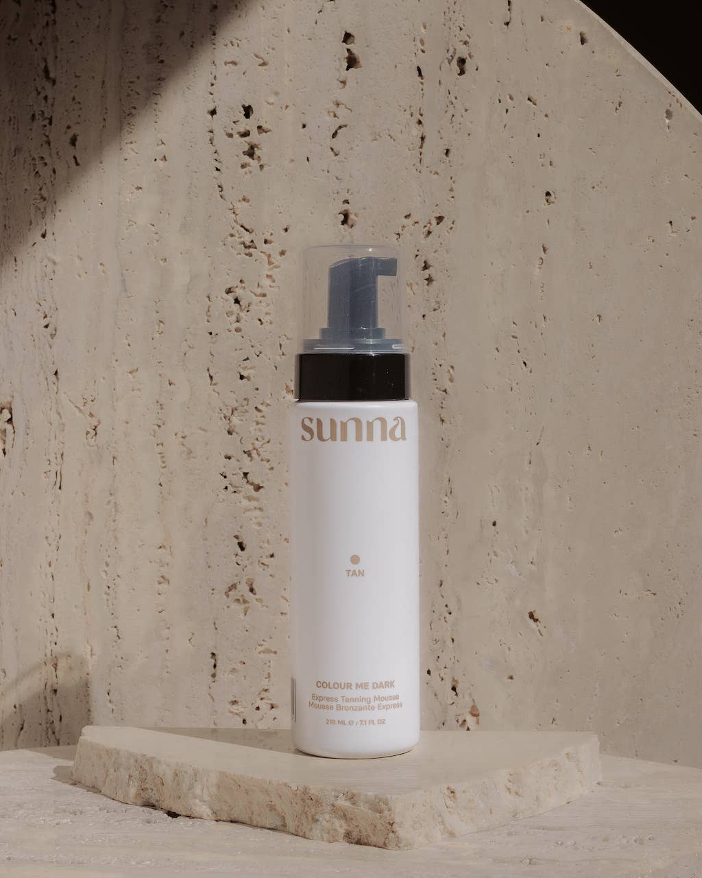 SunnaTan - Wholesale Self-Tanner - Colour Me Dark Express Tanning Mousse