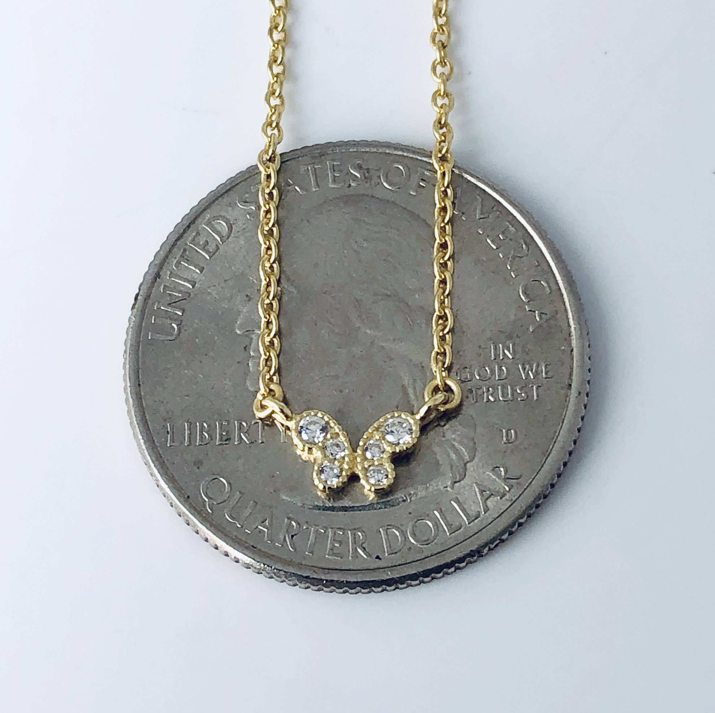 Modern Opus - Vente Colliers à pendentif - Collier Bébé Cz Papillon NK200802