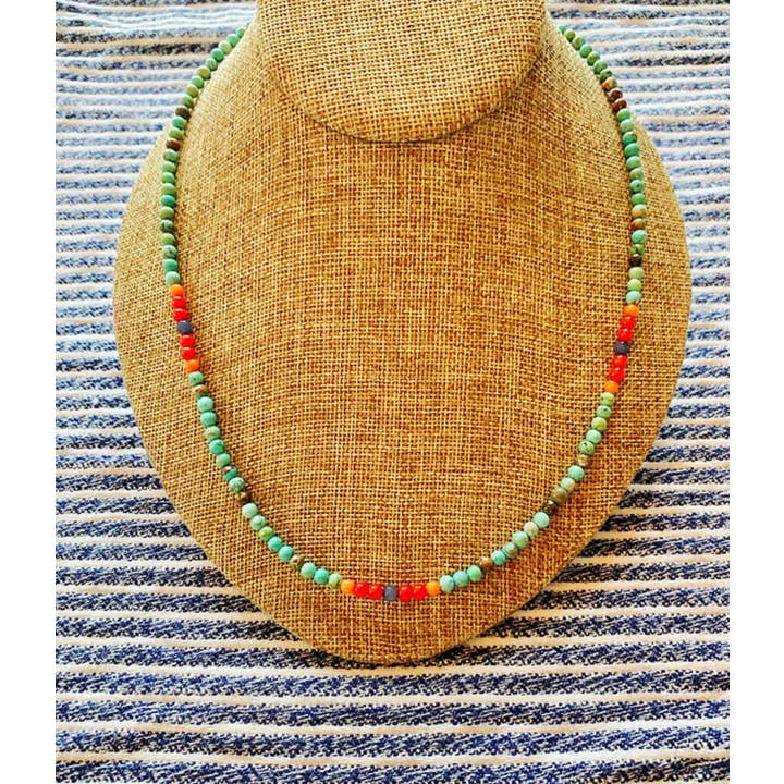 Ann Vlach Designs - Wholesale Kralen/parelketting - Sapphire Dreams ketting2