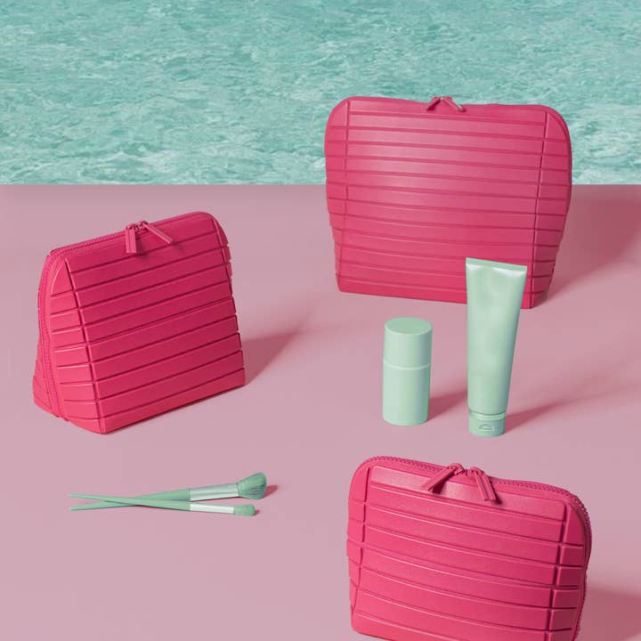 Parallelle - Wholesale Makeup/Cosmetic Bag - The Large Tart Traveller3