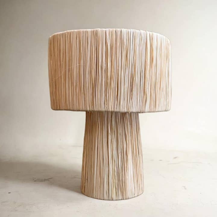 Gran Wholesale - Venta al por mayor Lámparas decorativas/de escritorio - Lámpara marroquí de rafia, lámpara de mesa de paja tejida a mano.