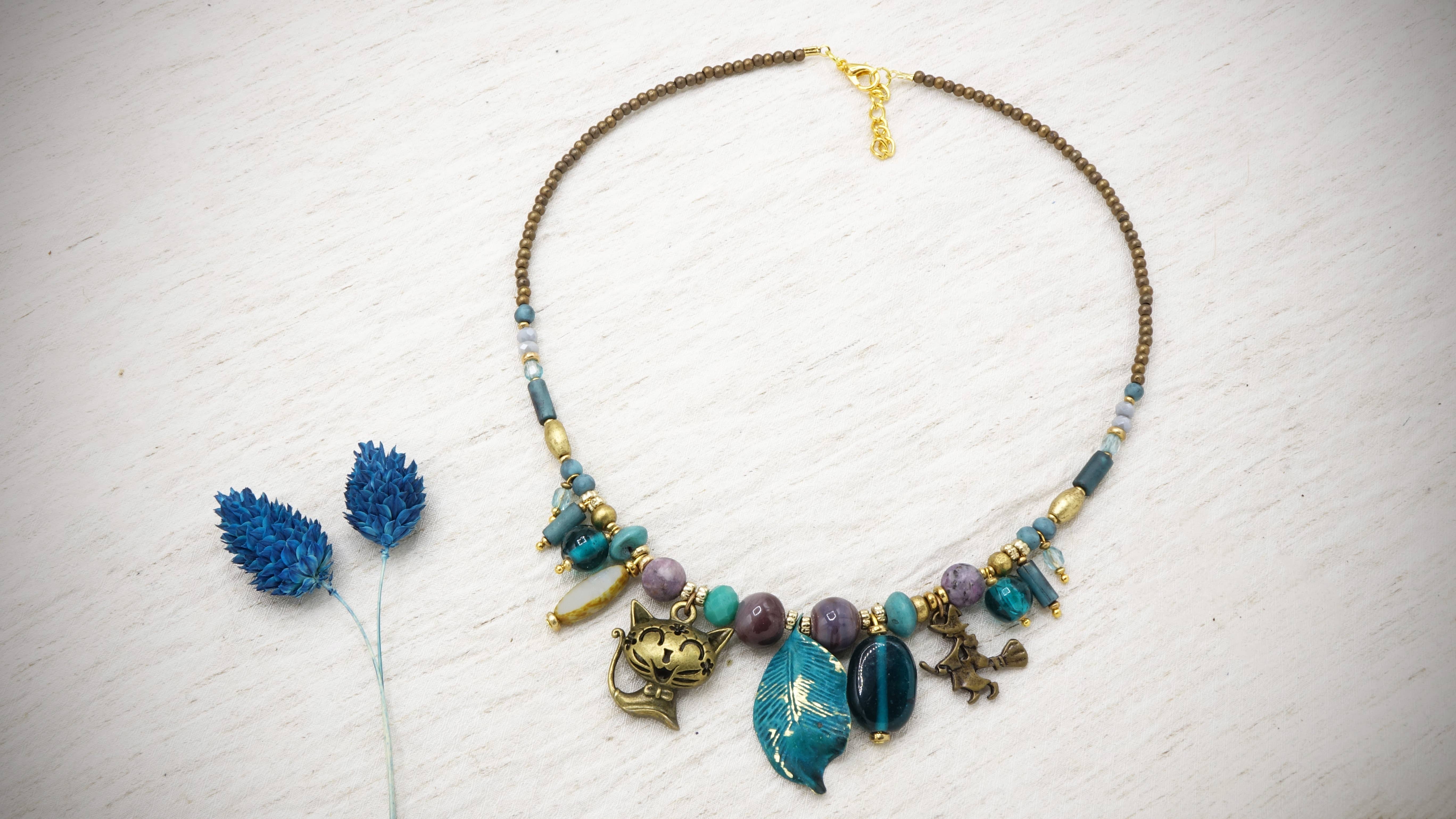 Verna Artisan Works – Großhandel Kette mit Anhänger/Charm – Boho Perlenkette im gotischen Stil2