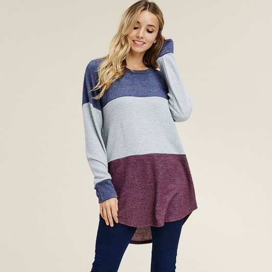 Blouse tricolore à couches pour femmes T8484XL-HC9 pour la vente par Reborn J