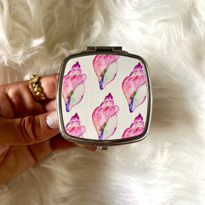 Aubrey Emi Designs – wholesale Compact mirror – Pink Seashells Mirror