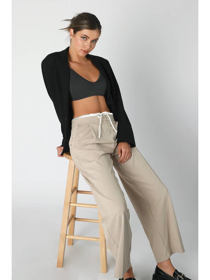 NIKIBIKI – wholesale Bralette – Women's – NS8167 - Ribbed V-Neck Bralette