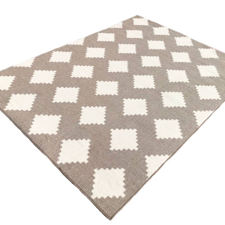 Tappeto a pelo basso con motivo geometrico a rombi beige avorio beige per la vendita all'ingrosso da parte di home mart goods