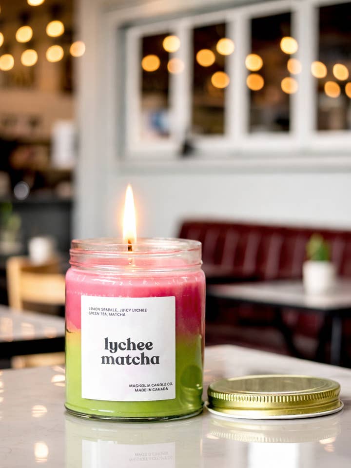 Lychee Matcha Sojawachskerze | 8oz | Ungiftig für den Großhandel von Magnolia Candle Company