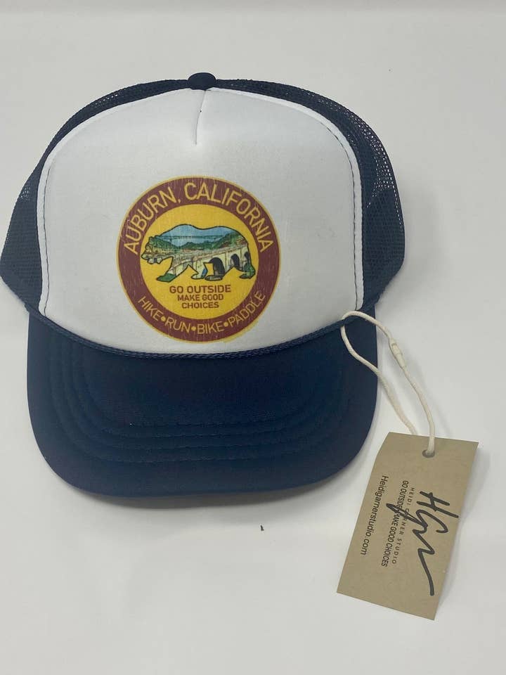 Barn Auburn Skum Truckerkeps för wholesale av Heidi Garner Studio