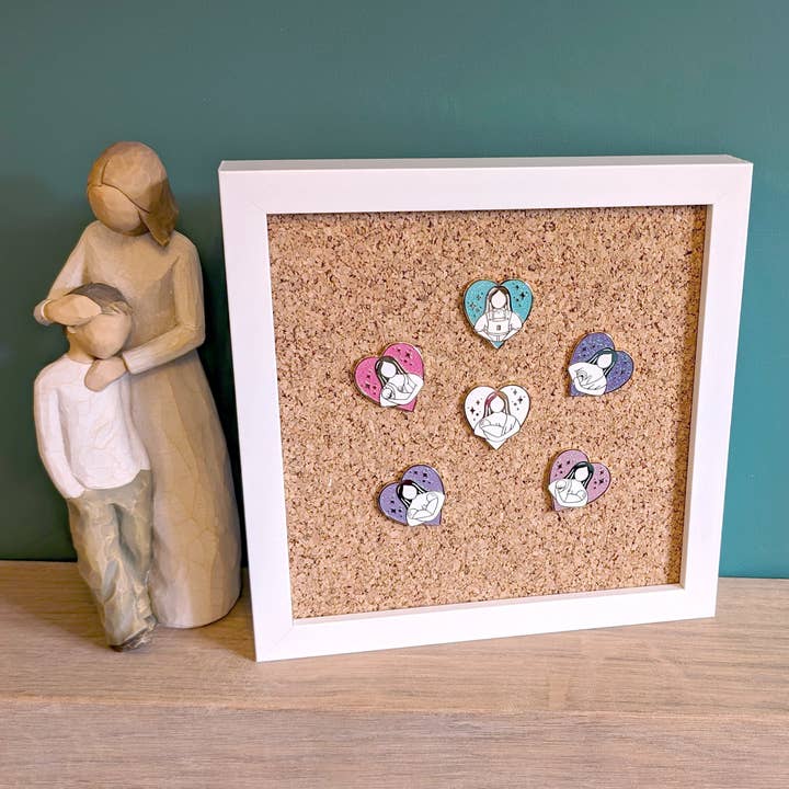 T & Belle – wholesale Picture frame – White Enamel Pin Display Frame - 2 sizes3
