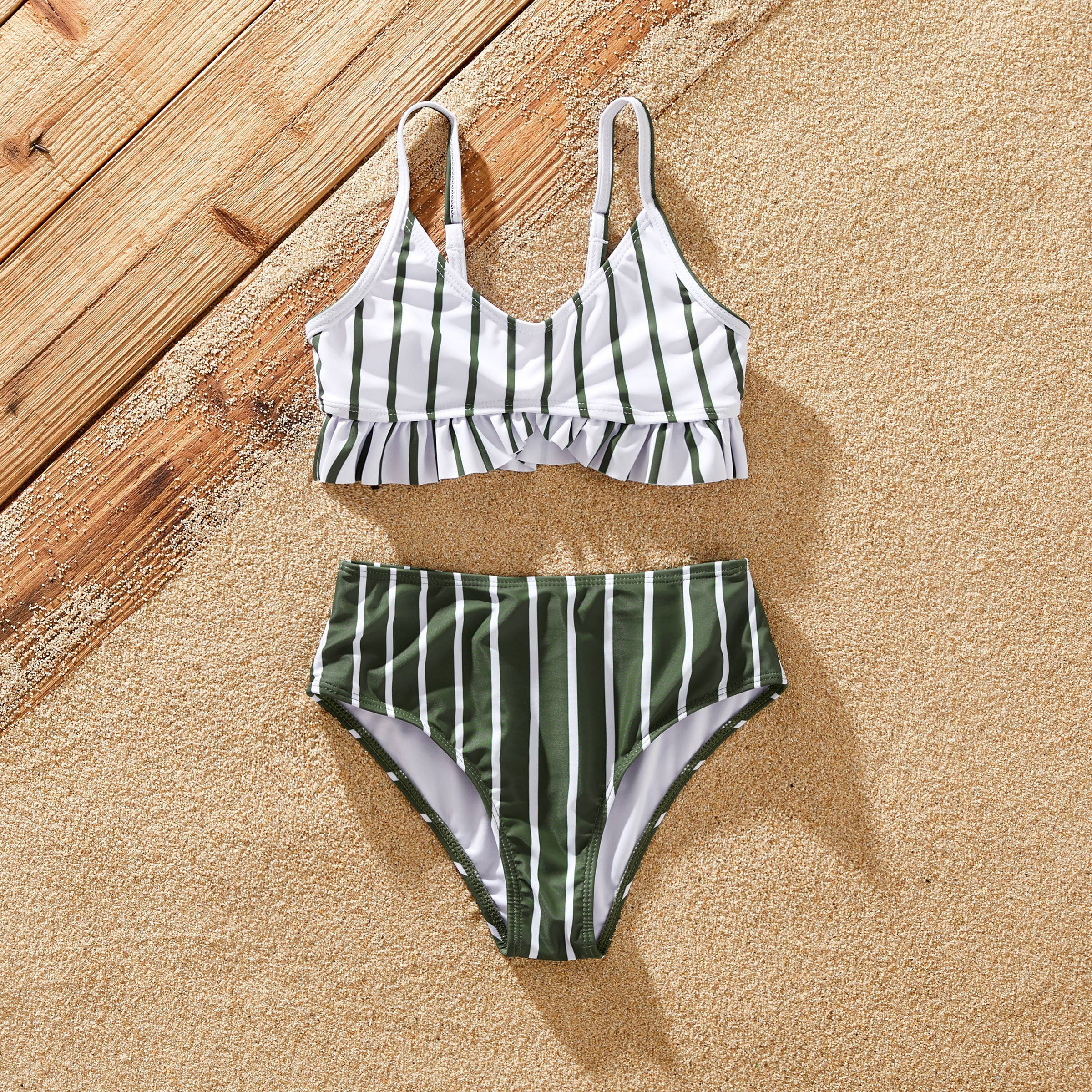 Verde del ejército Bikini Verde Oliva Familiar con Falda Cubierta o Bañador de venta al por mayor en Faire20
