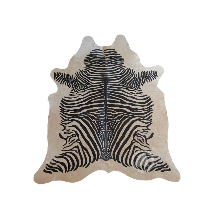 Zebra sorte striber på beige kohud tæppe for engroshandel hos Sunshine Cowhides