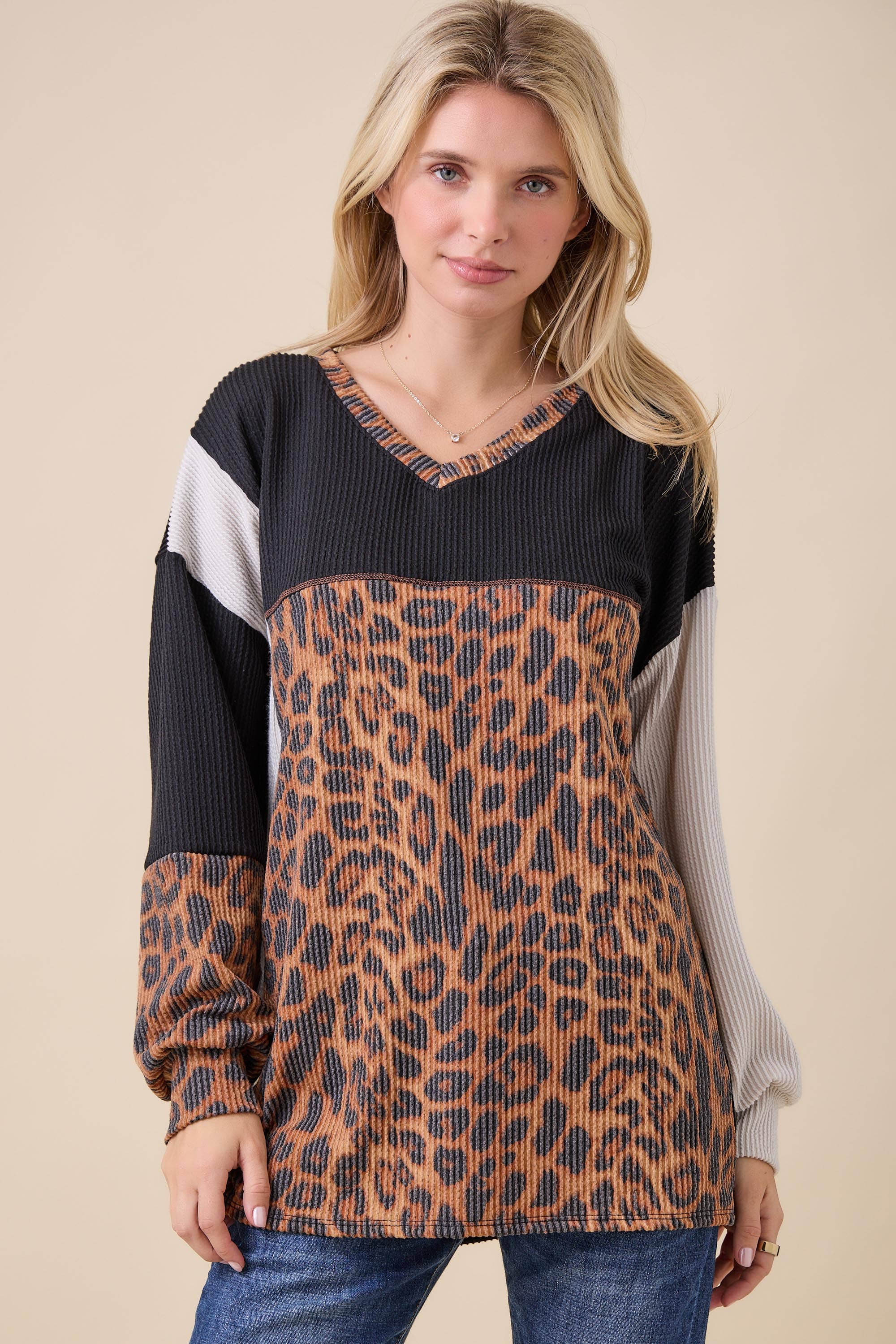 Celeste Clothing - Wholesale Knit Top - Women's - WOMEN'S RIB COLOR BLOCK ANIMAL PRINT LONG SLEEVE TOP38