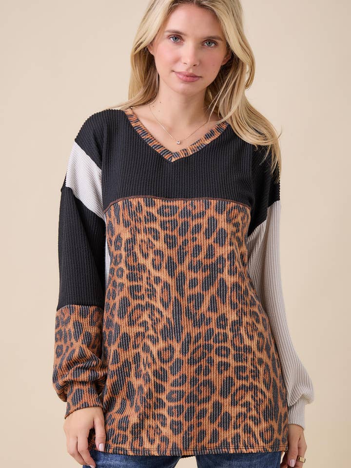 Celeste Clothing - Wholesale Knit Top - Women's - WOMEN'S RIB COLOR BLOCK ANIMAL PRINT LONG SLEEVE TOP38