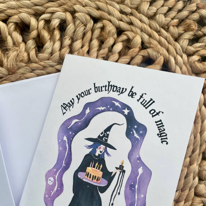 Cryptic Paper Co. - Vente Cartes d'anniversaire - Carte d'anniversaire gothique magique de sorcière mignonne pour Halloween10