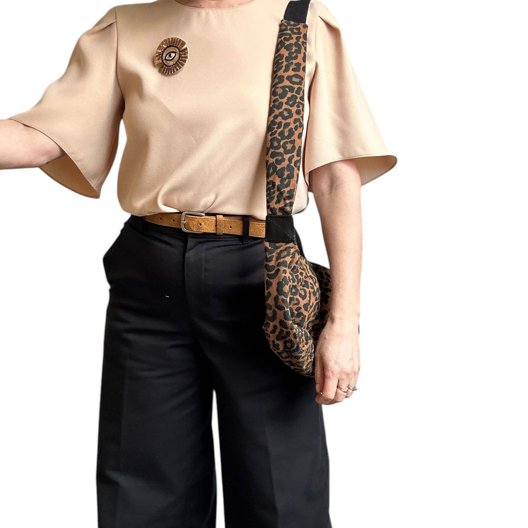 Sixton London – wholesale Crossbody bag – Women's – Brixton cross body sling bag - brown leopard print - small1