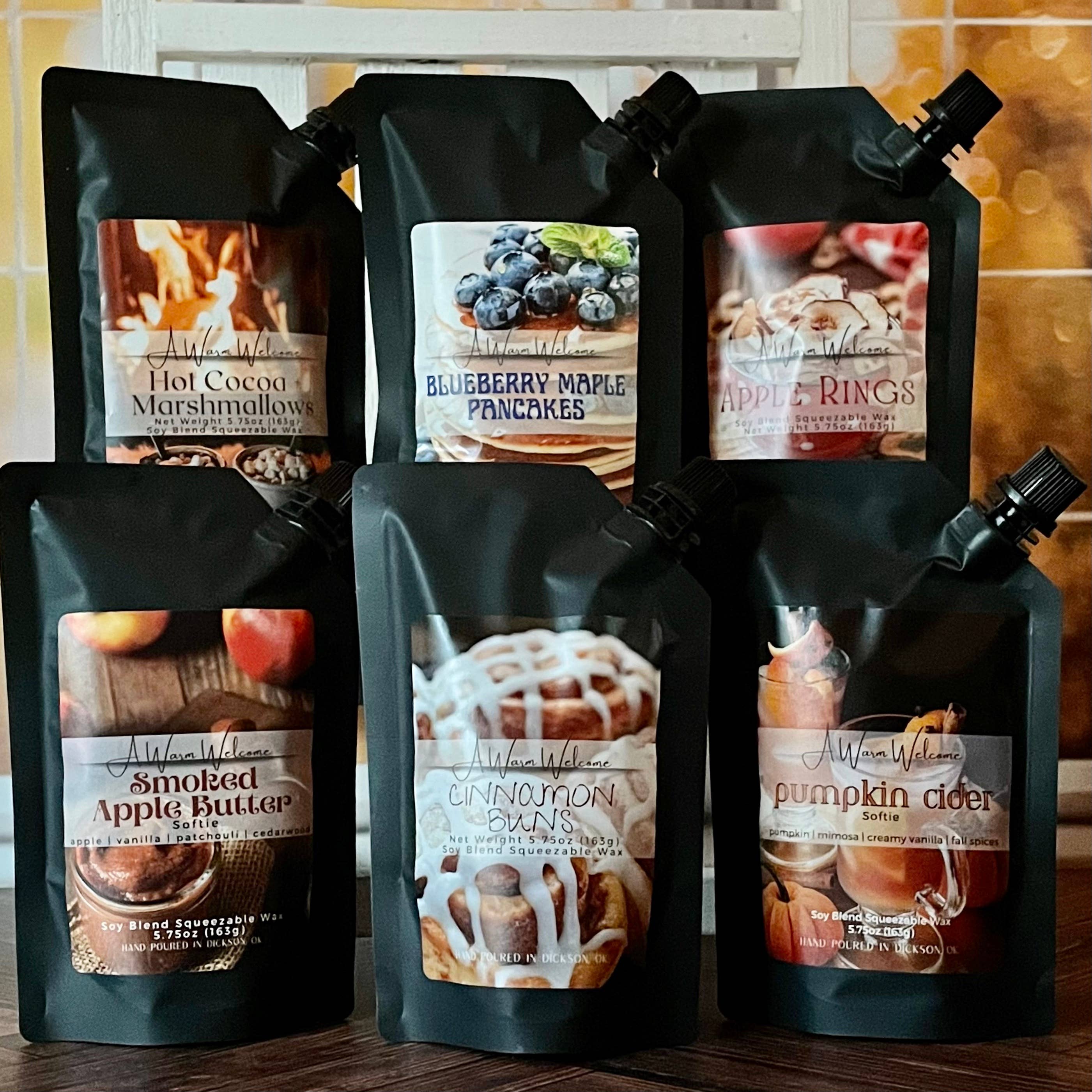 A Warm Welcome - Wholesale Wax Melt - Hot Cocoa + Marshmallows Softie | Squeeze Wax Melt1