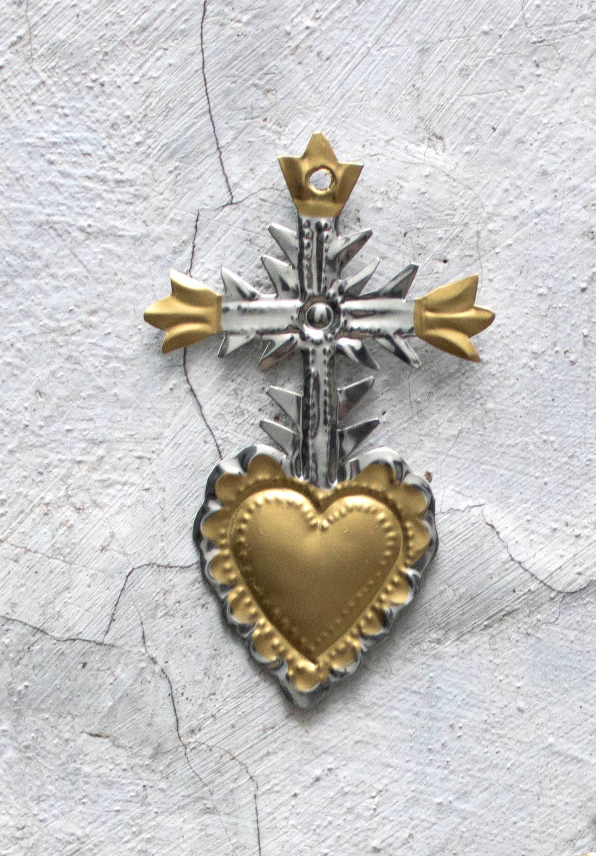 P.I.Project America - Wholesale Wall Accent - Ornements en étain mexicains du Sacré-Cœur Milagros2