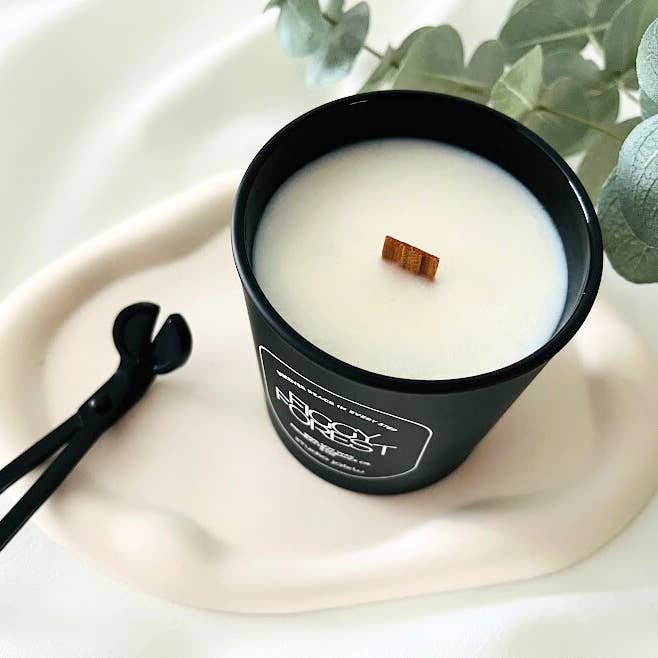 STUDIO JAIKLU - Wholesale Jar/Filled Candle - Figgy Forest Wood Wick Soy Candle1