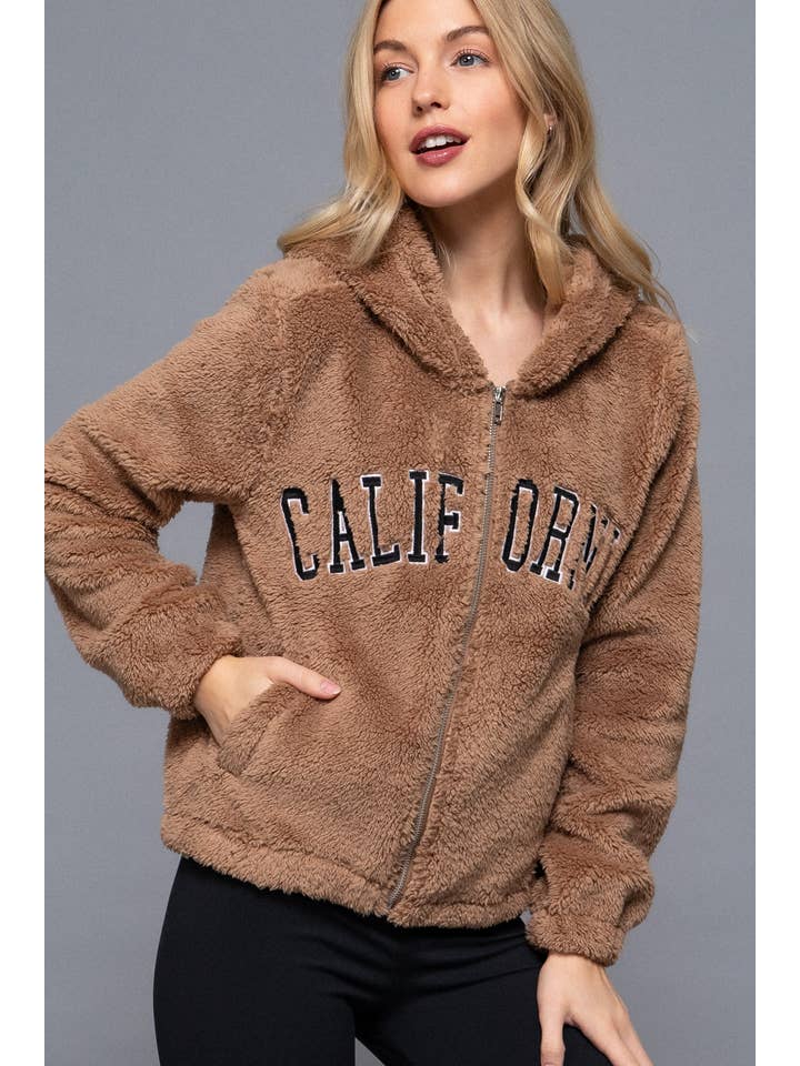 Active Basic | Active USA - Wholesale Fur/faux fur coat – Women's - Long Sleeve California Embroidery Hooded Faux Fur Jacket18