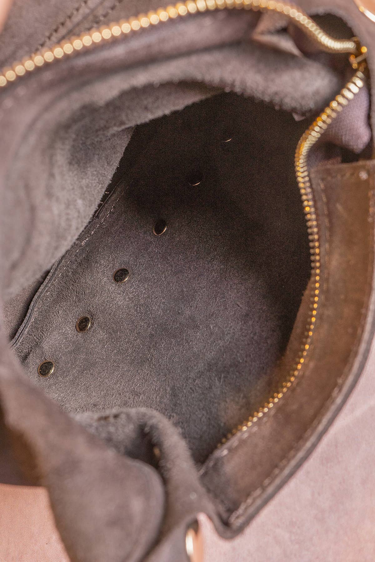 Cherry Paris - Wholesale Shoulder Bag - Women's - ALEXANE SUEDE Bag - 419330