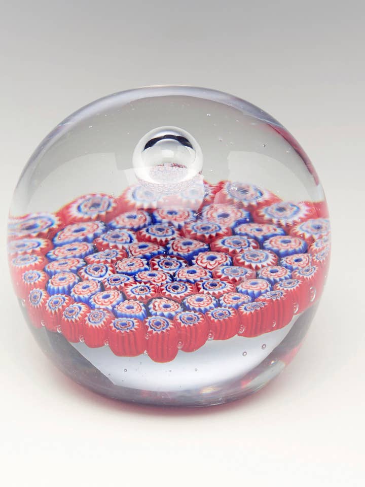 Presse-papier Art Dot pour la vente par AA Importing