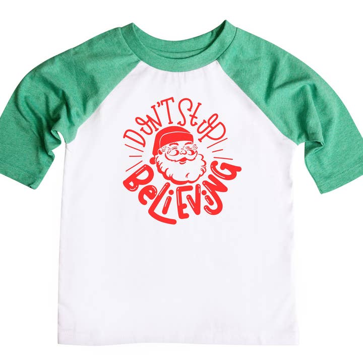 Don't Stop Believing Retro kerstshirt voor kinderen voor wholesale door Jumpin' Jaks Tees