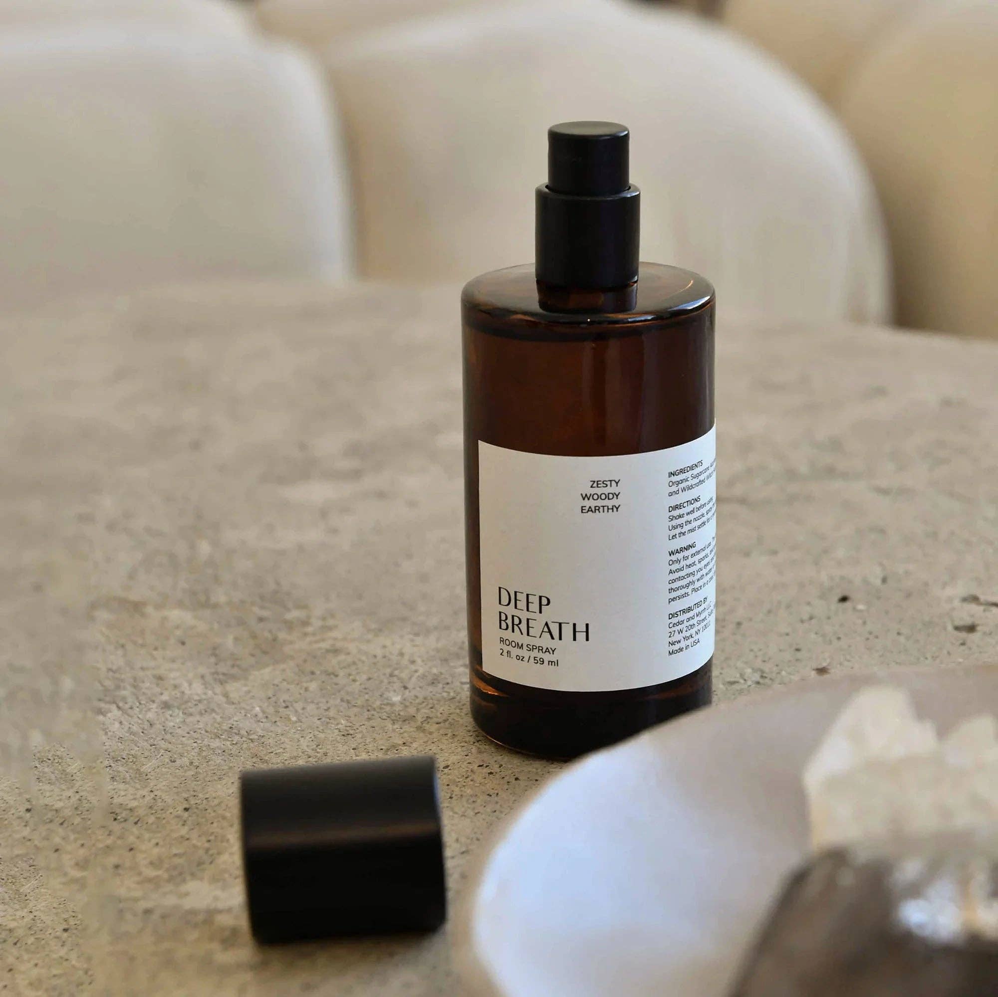 Cedar and Myrrh - Venta al por mayor Espráis para interior y ropa de cama - Spray para Habitación Deep Breath Wellness – Cítrico · Amaderado · Terroso2