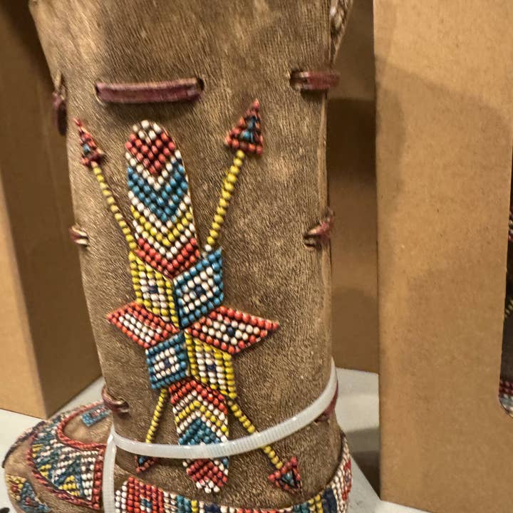 Broads Market - Wholesale Vaas - Vaas in mocassin-laarsstijl1