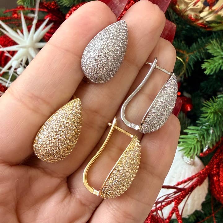 Boucles d'oreilles Luxe Larmes pour la vente par E ACCESORIES JEWERLY