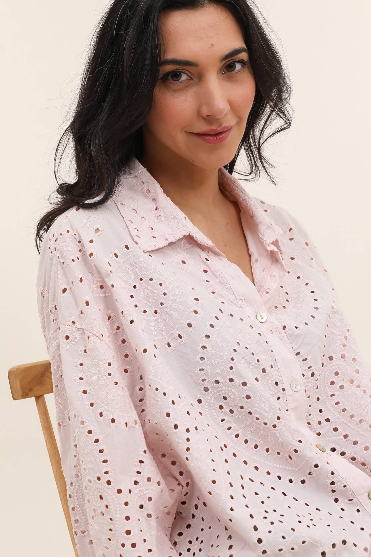 LÉA & LUC – wholesale Buttoned-down shirt – Women's – 100% Cotton Shirt REF. 2028818