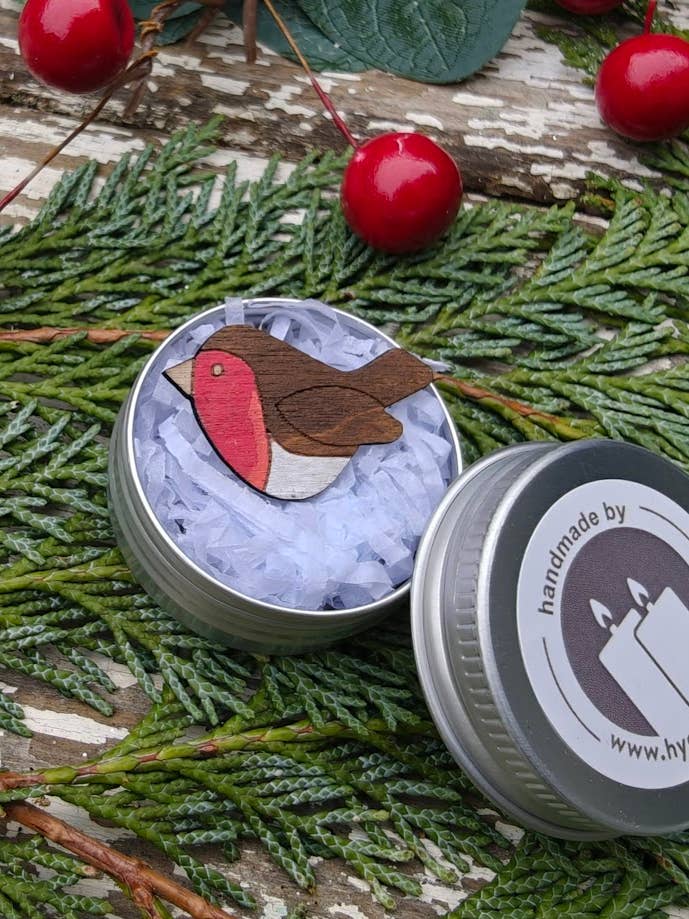 Handpainted Birch Robin Christmas Brooch Pin with Tin for wholesale by Hyggestyle