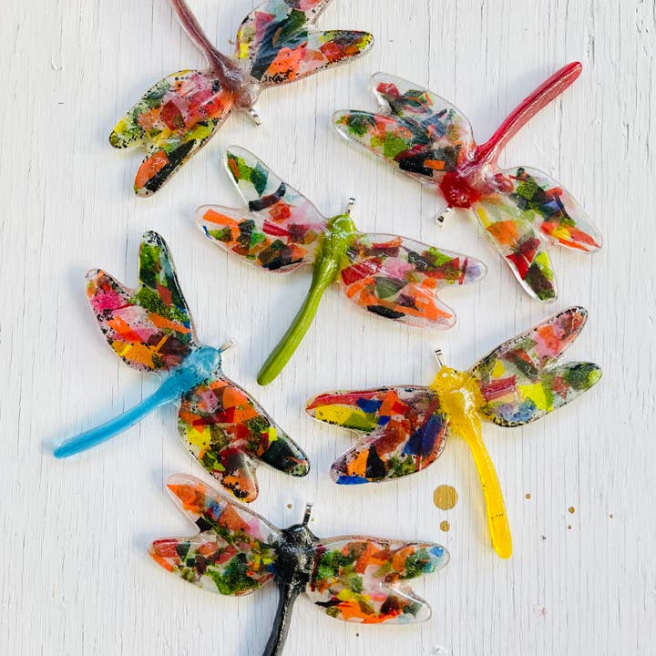Atelier Glass Studio - Wholesale Suncatcher - Dragonfly Suncatcher / Ornament ~ Rainbow - Fused GlassÂ