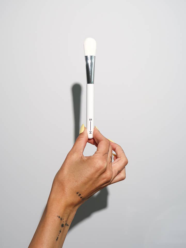 Mask brush for wholesale by Le Suppli-Her