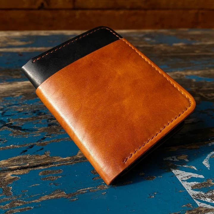 Der Canyon Bifold für den Großhandel von Ampersand Leather Co.