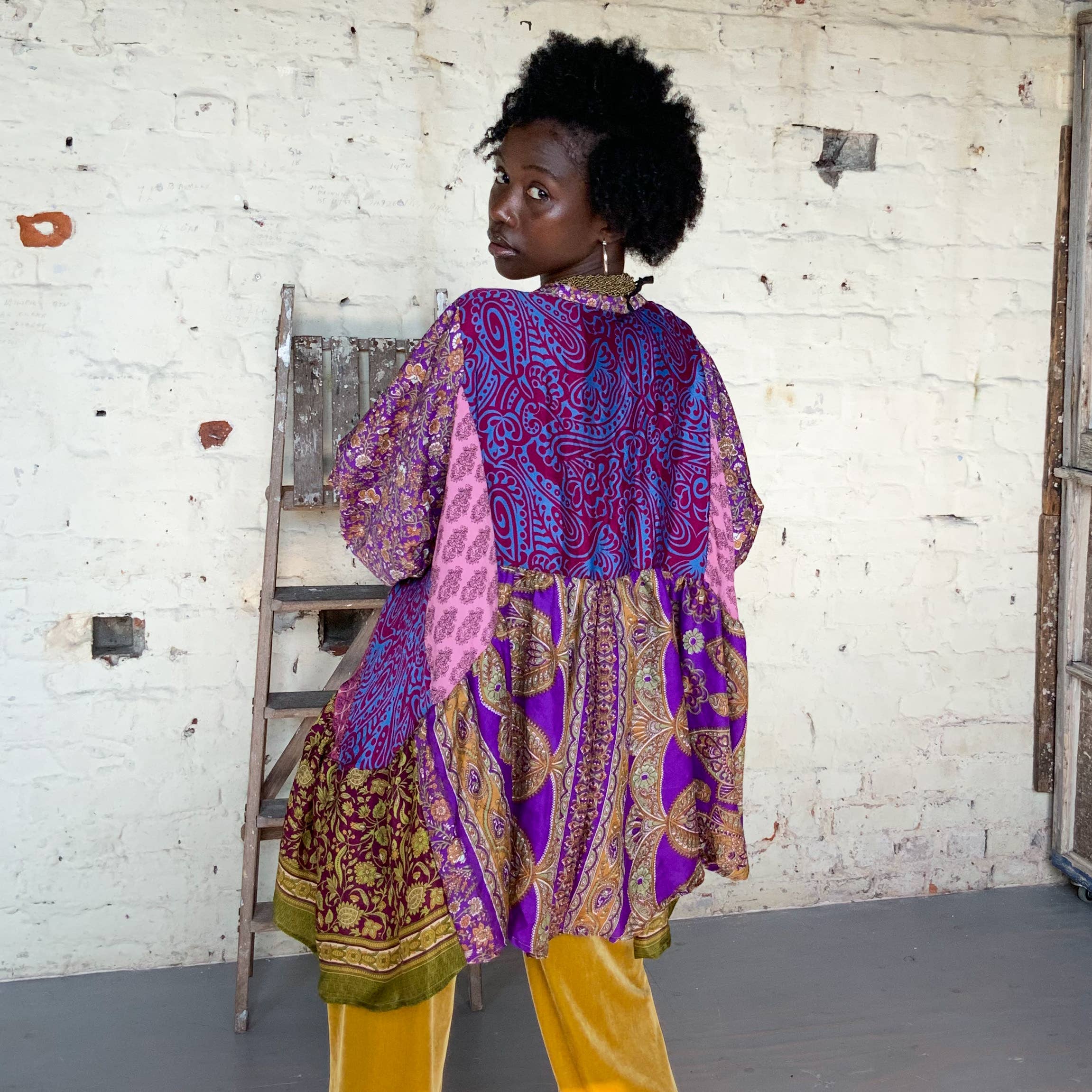 Kaohinani – wholesale Buttoned-down shirt – Women's – Sari Smock Shirt8