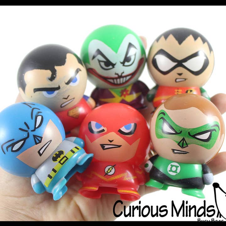 Curious Minds Toys - Wholesale Figurine Toy - Kids - 1 DC Comics Superhero Capsule Toy Figurines - Super Hero Fan