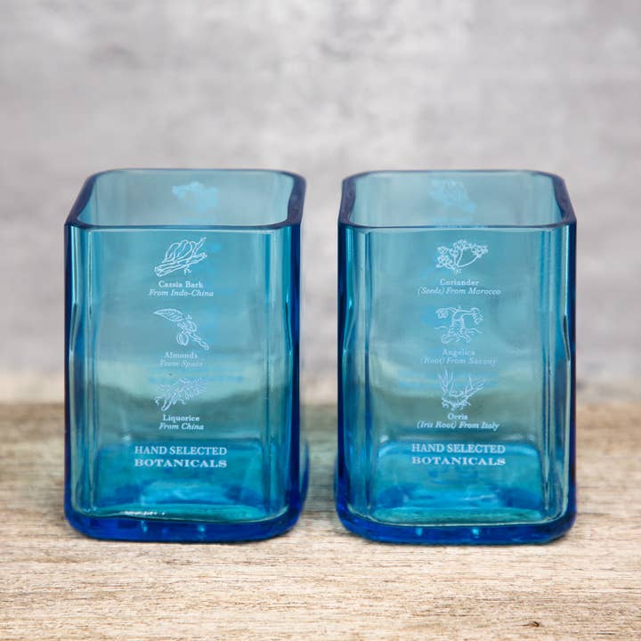 SmoothEdge – Großhandel Cocktail-/Schnapsglas – Bombay Saphirgläser | Handgefertigtes, recyceltes Gin-Glas.2