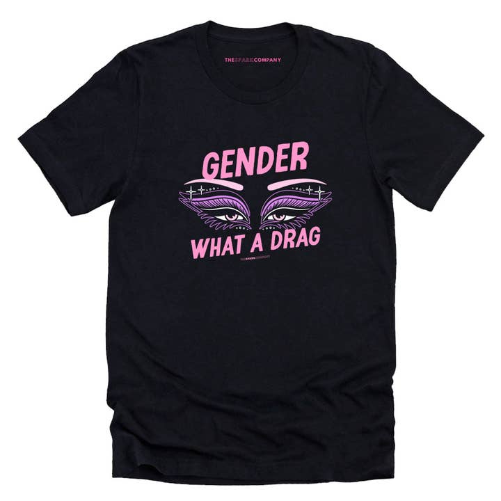 Genre : T-shirt "What A Drag" pour la vente par The Spark Company