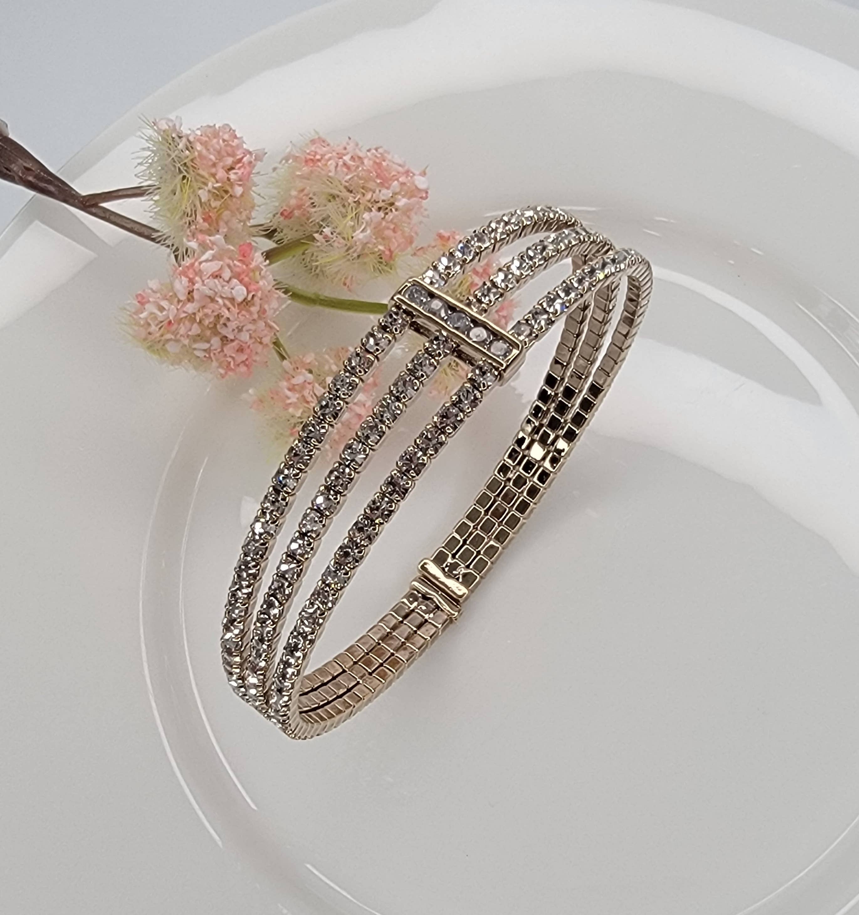 BETTYOH INC – wholesale Bangle bracelet – Triple Layer Rhinestone Bracelet1
