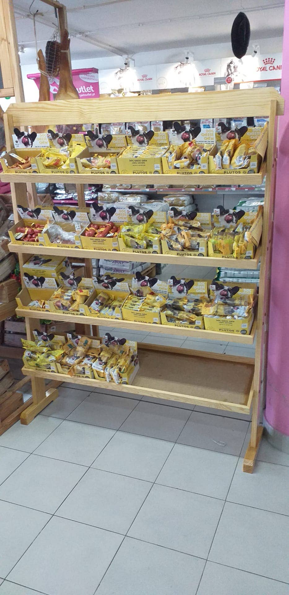 PLUTOS CHEWS - Wholesale Pet Treats - Dog - Dog Dental Chew Cheese & Beef  XL (10)8