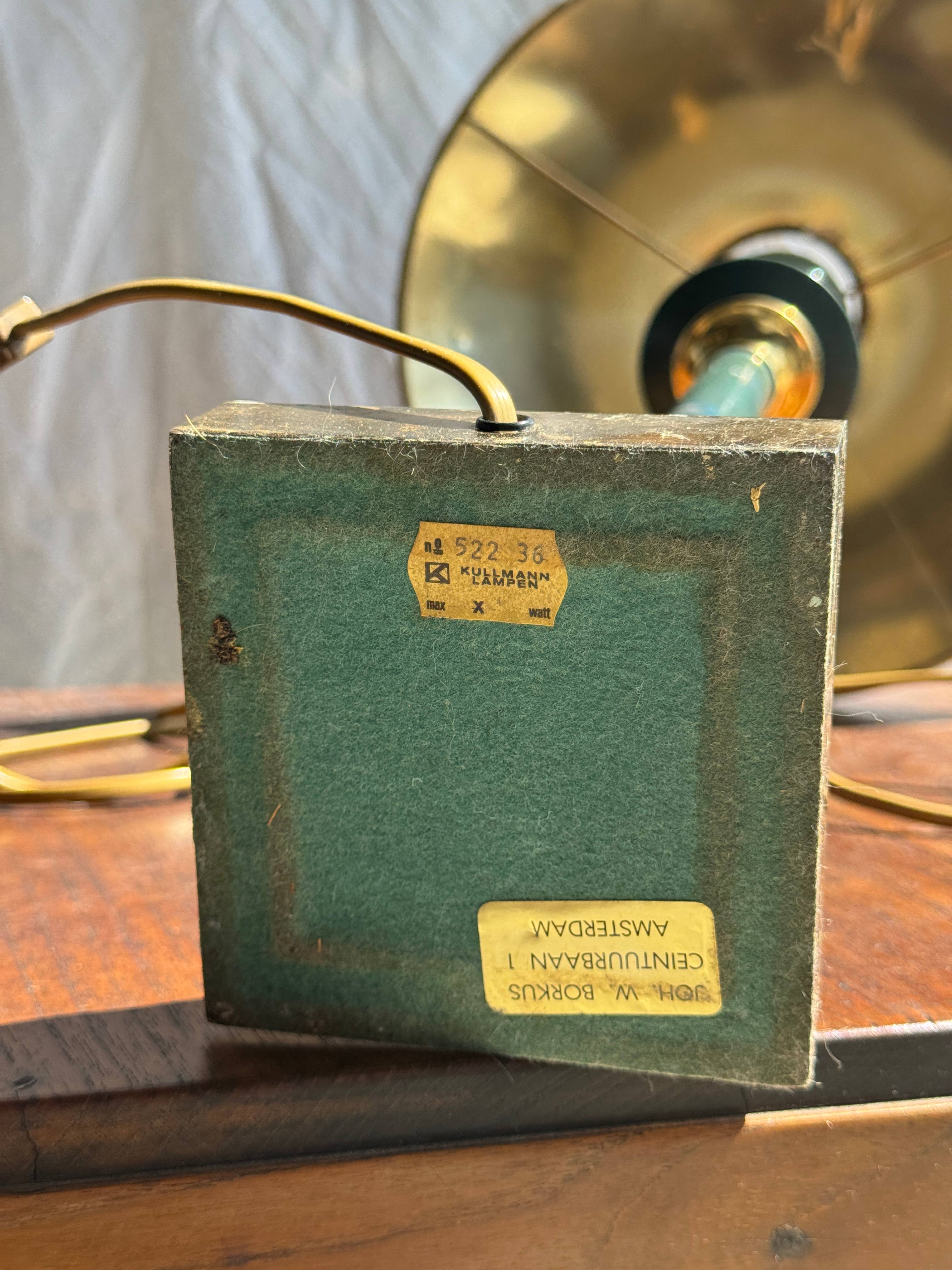 Office Objets - Wholesale Accent/Desk Lamp - Vintage green and gold table lamp H60 D3024