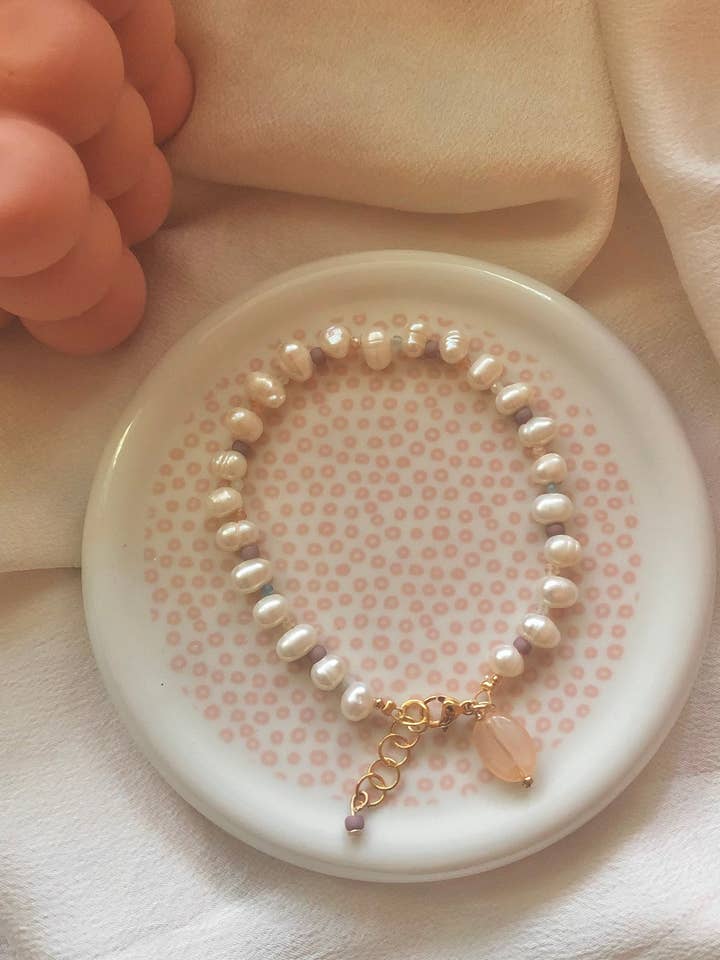 Dainty Freshwater Pearl Aquamarine Sunstone Bracelet for wholesale by terracottaandsun