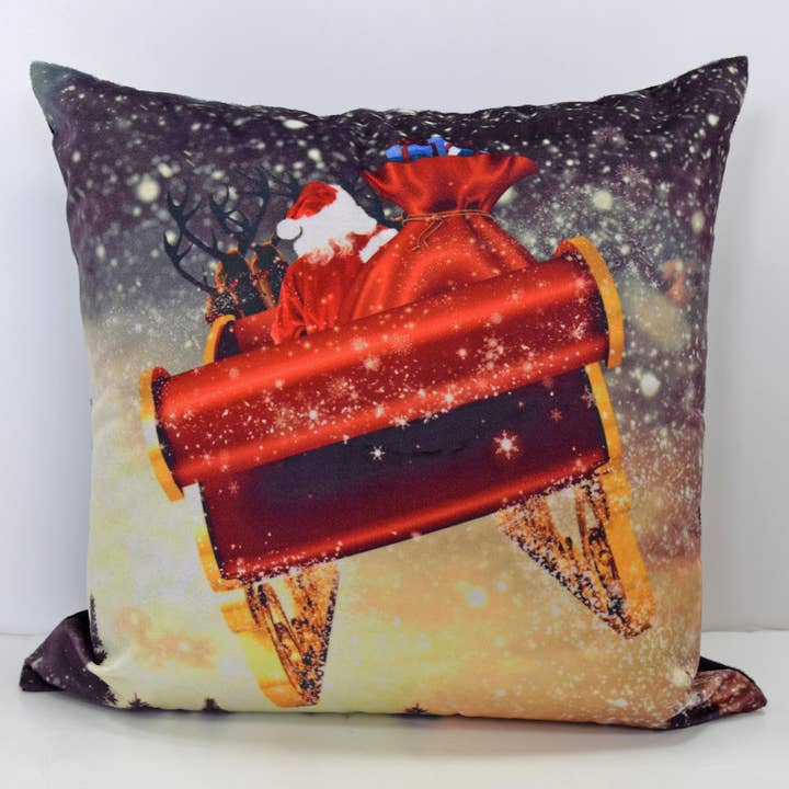 Rapport Home Furnishings Limited – wholesale Throw pillow cover – Northern Lights Cushion Cover Multi (43x43)