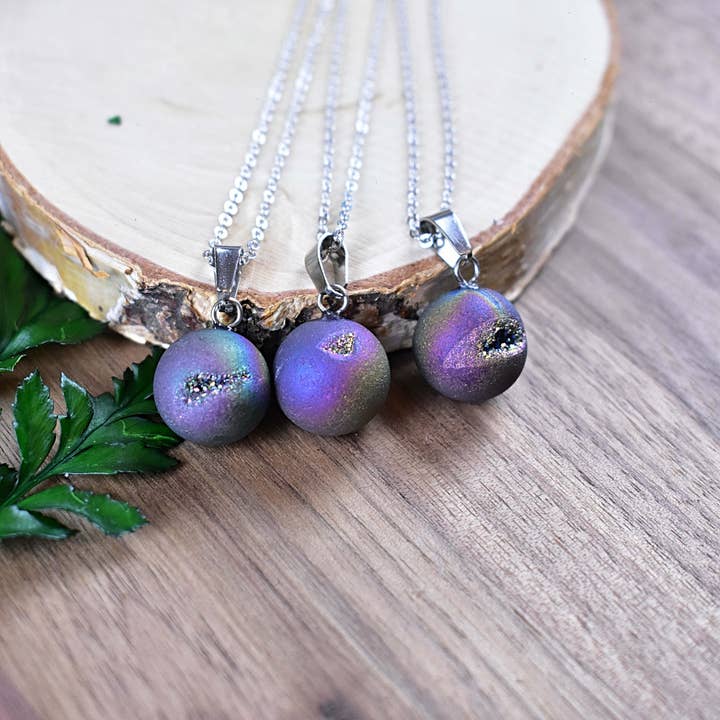 Ewelina Pas Jewelry - Wholesale Pendant/Charm Necklace - Silver Rainbow Titanium Geode Orb Necklace