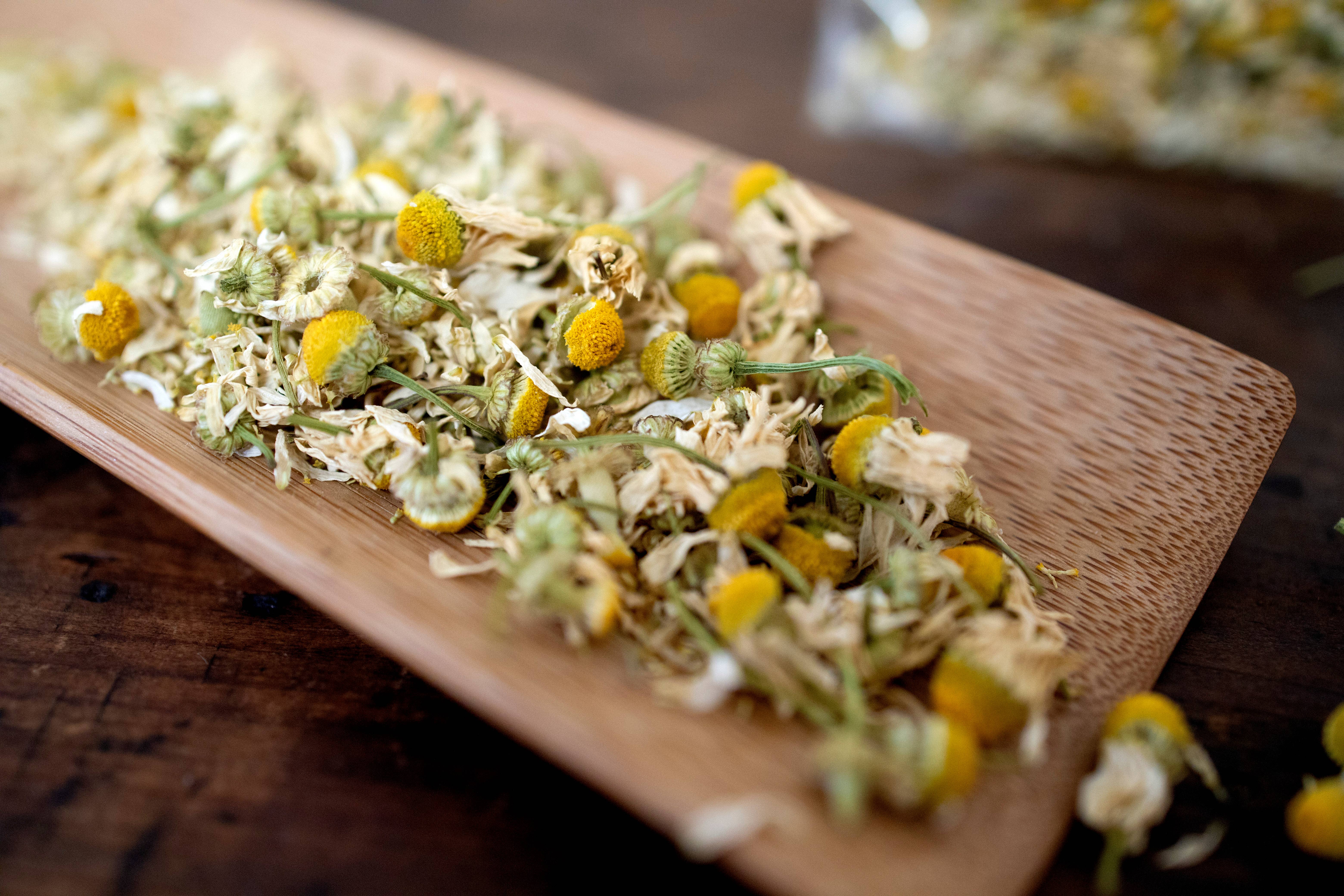 Five Finger Farms - Vendita all'ingrosso Topper per torte/cupcake - Fiori commestibili - Decorazione con fiori secchi veri e naturali7